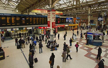Southfields Taxi to Victoria Station